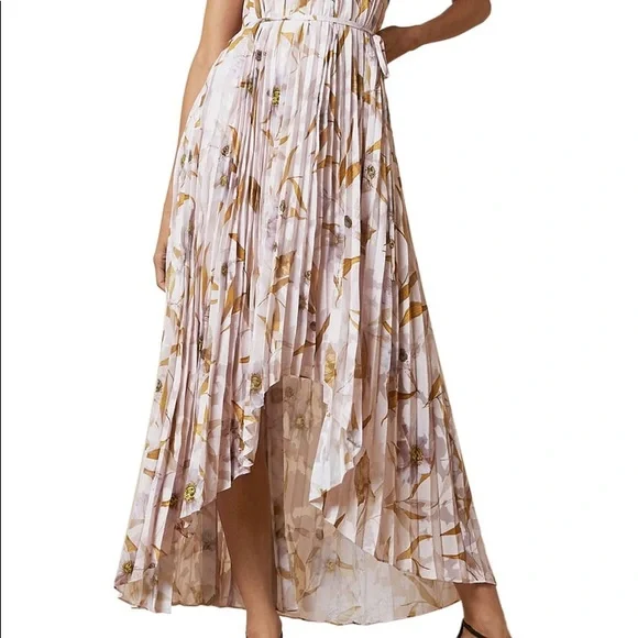 Ted Baker DIXXIECabana pleated maxi dress